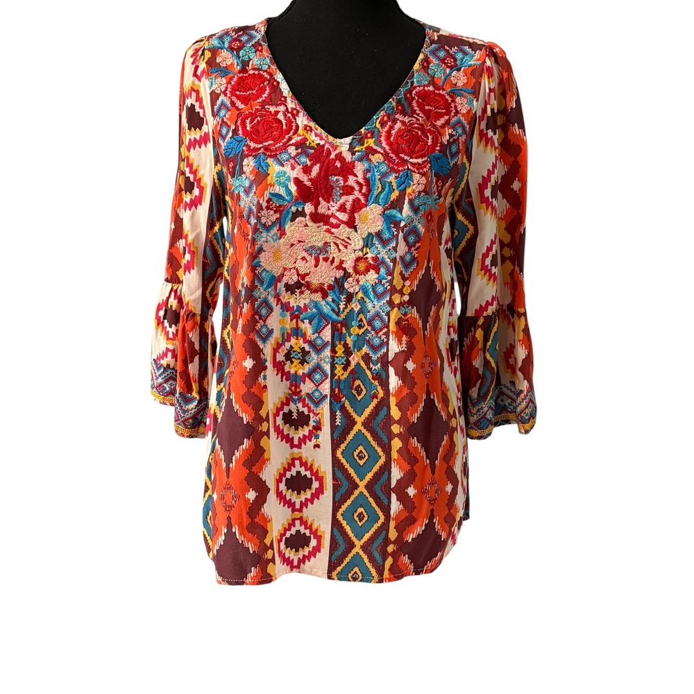 Savanna Jane Boho Floral Embroidered Aztec Print Bell‎ Sleeve Rayon Top Small